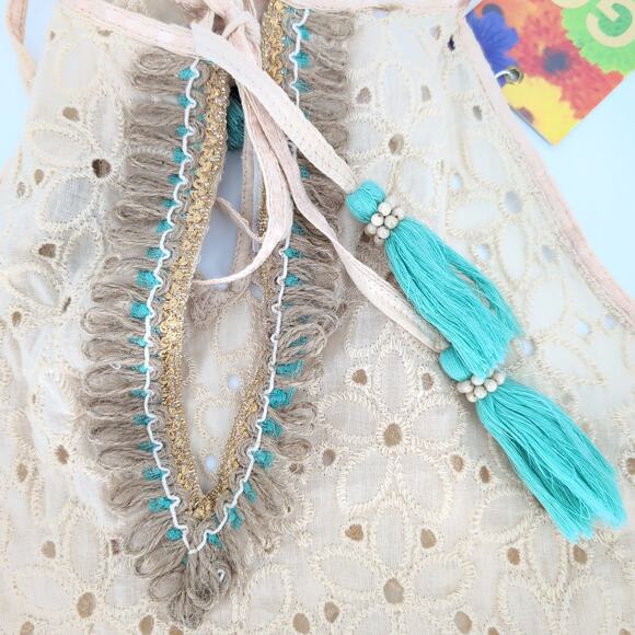 Gypsy Queen Paris Collection Beige & Turquoise Eyelet Halter Top - Size M/L -NWT - Picture 4 of 16